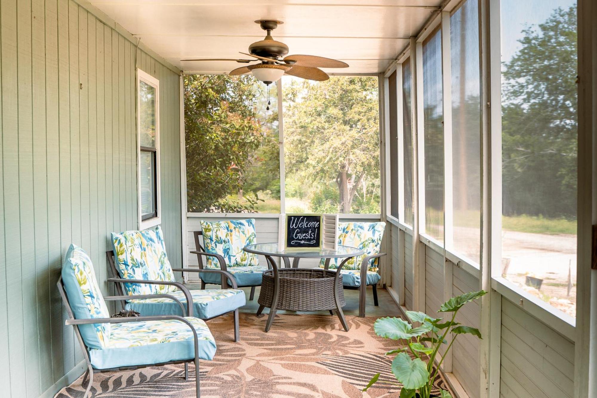 Hadley'S House - A Country 3 Bdrm With Screened-In Porch นิวบราวน์เฟลส์ ภายนอก รูปภาพ