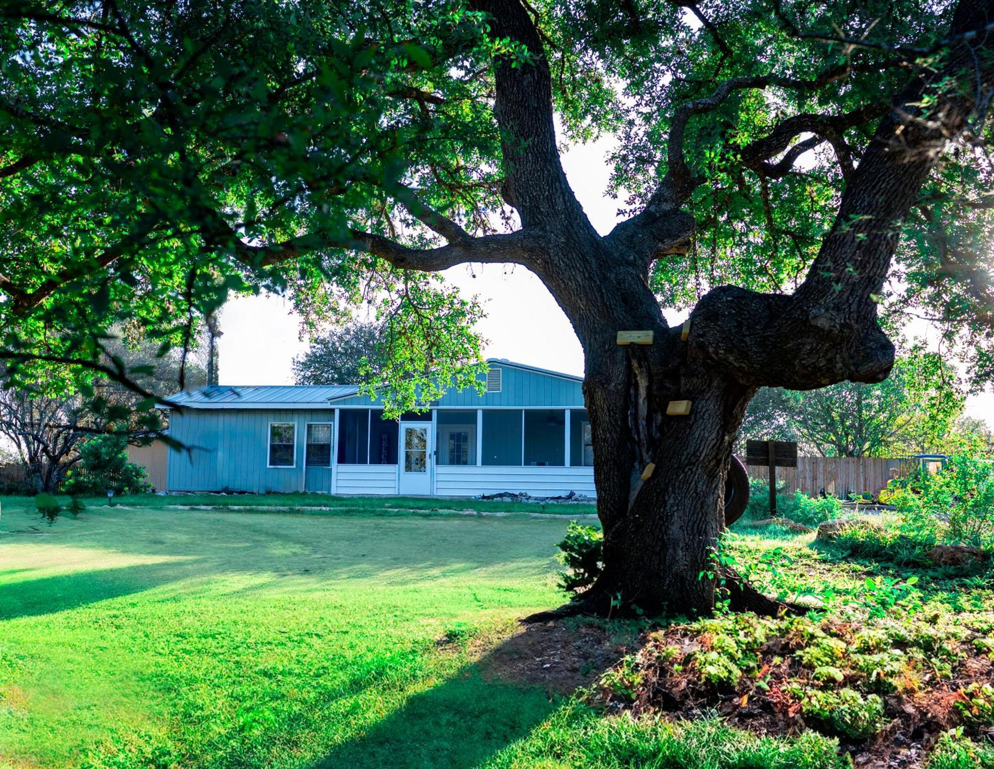 Hadley'S House - A Country 3 Bdrm With Screened-In Porch นิวบราวน์เฟลส์ ภายนอก รูปภาพ