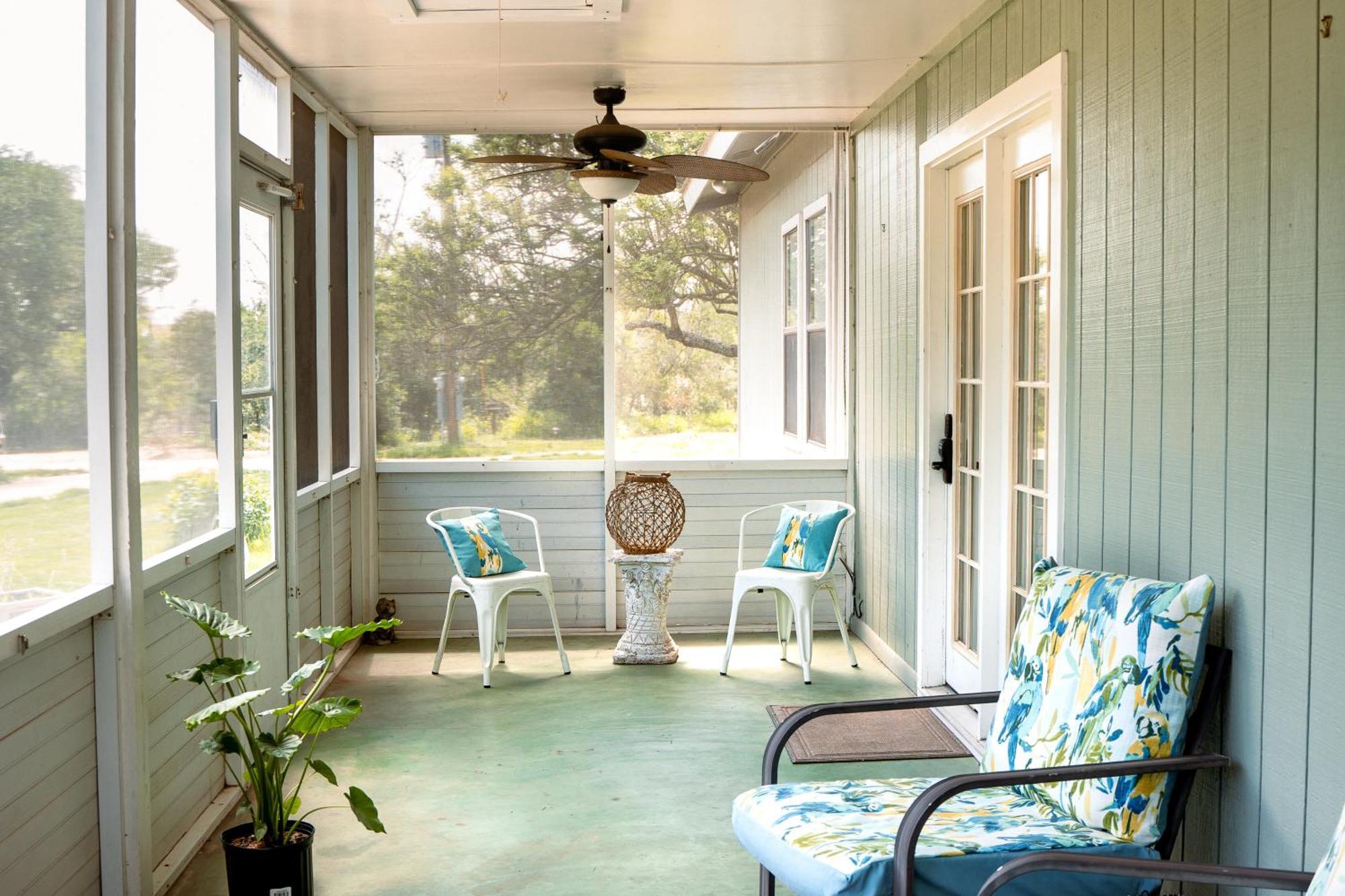 Hadley'S House - A Country 3 Bdrm With Screened-In Porch นิวบราวน์เฟลส์ ภายนอก รูปภาพ