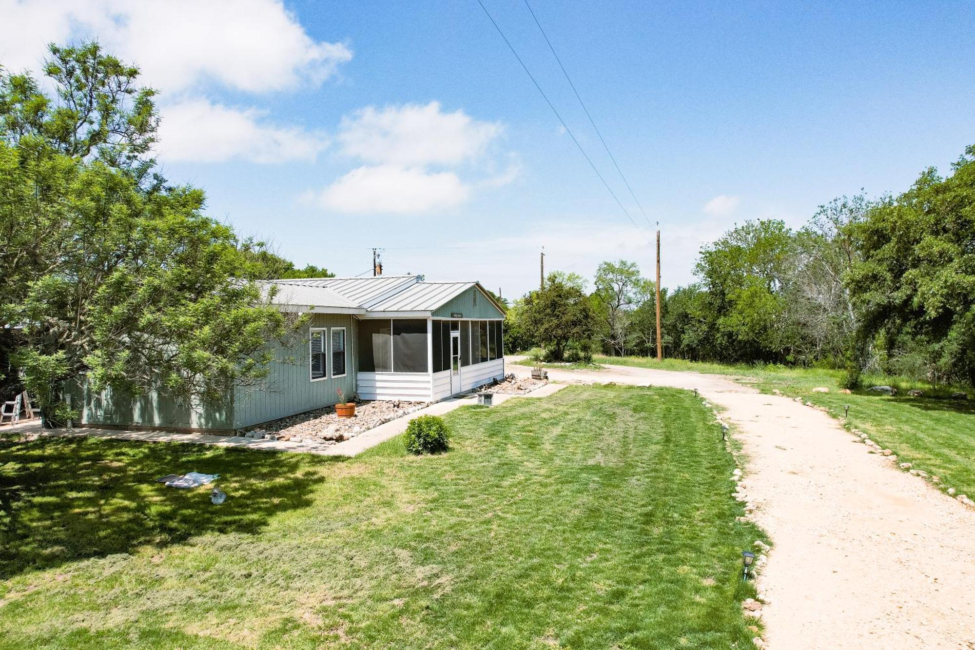 Hadley'S House - A Country 3 Bdrm With Screened-In Porch นิวบราวน์เฟลส์ ภายนอก รูปภาพ